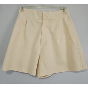 NWT Zara Shorts Womens Large Yellow High Waisted Pleated Coastal Resort Chic